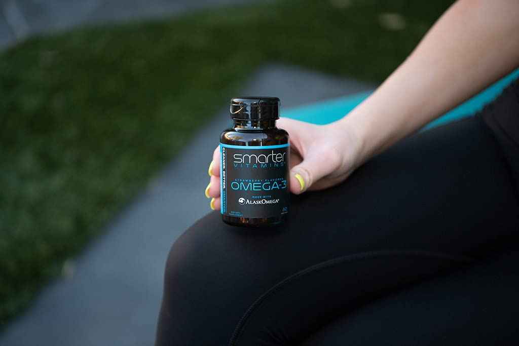 SmarterVitamins Omega 3 Fish Oil, Strawberry Flavor, Burpless, Tasteless, 2000mg, DHA EPA Triple Strength, Made with AlaskOmega®